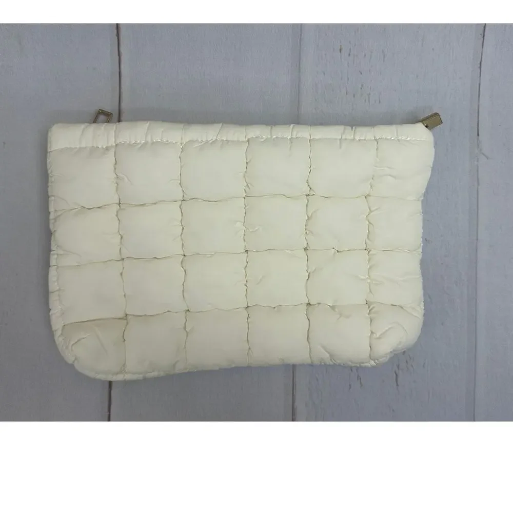 Puffy Quilted Makeup Bag White Checkered Travel Cosmetic Toiletry‎ NEW